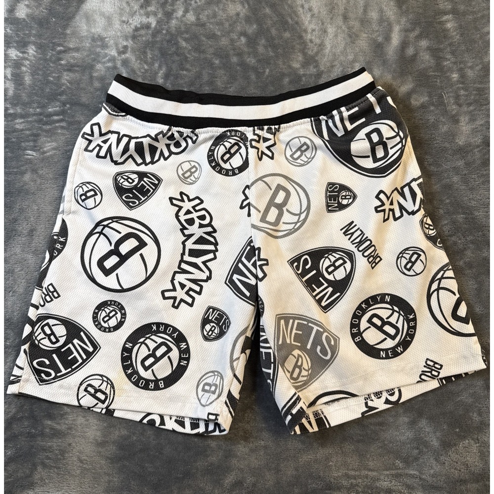 Brooklyn New York Nets NBA Graphic Print Shorts Youth Small 8 Black White Mesh